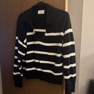 Old Navy V-Neck Sweater - Black and White Stripes